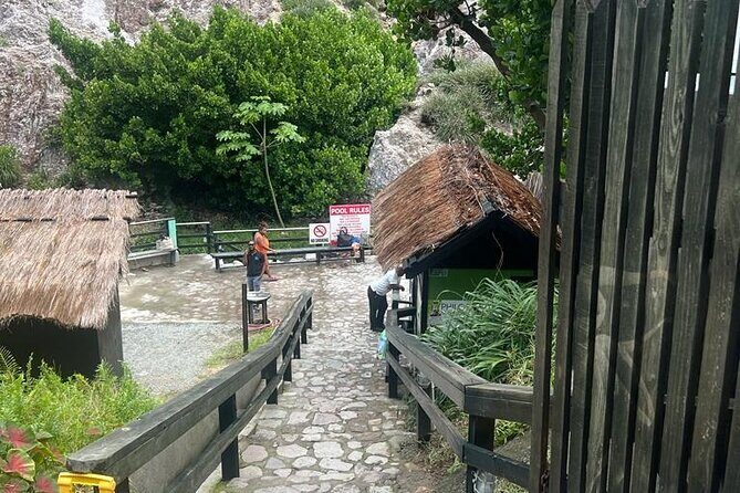 All Inclusive Tour Sulfur Mud Bath, waterfall,Beach & lunch break - Soufrière: volcano drive, sulfur mud bath, waterfall, and beach time