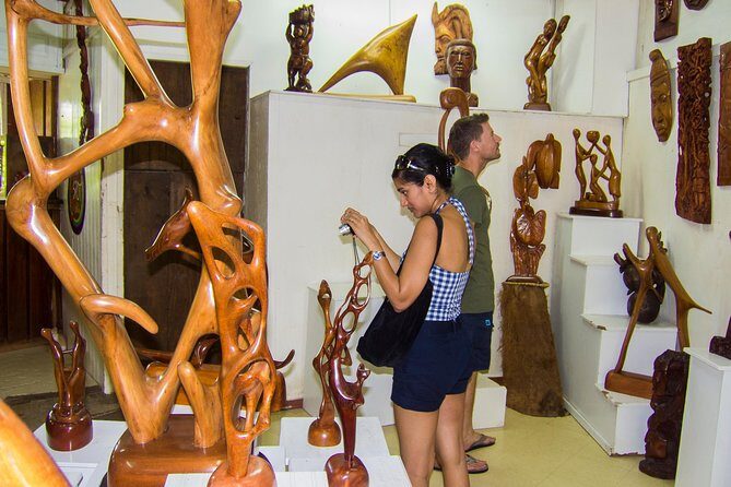 Couples Private St. Lucia Highlights Tour - Eudovic’s Art Studio: Wood Carving Craft Time