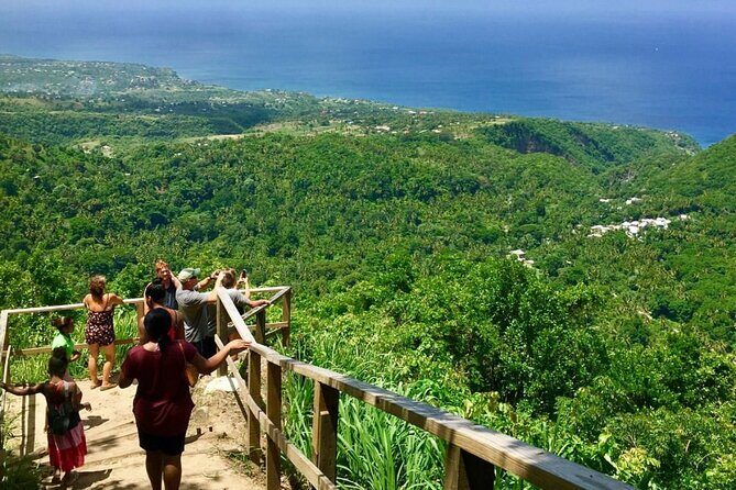 Cruise Port and Airport Arrival Transfers to Hotels in St. Lucia. - Pickup options: airports and cruise port, with two different drive styles