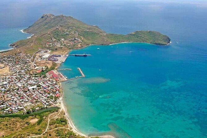 Discover Saint Lucia - Anse la Raye Quarter: a small village stop with real atmosphere
