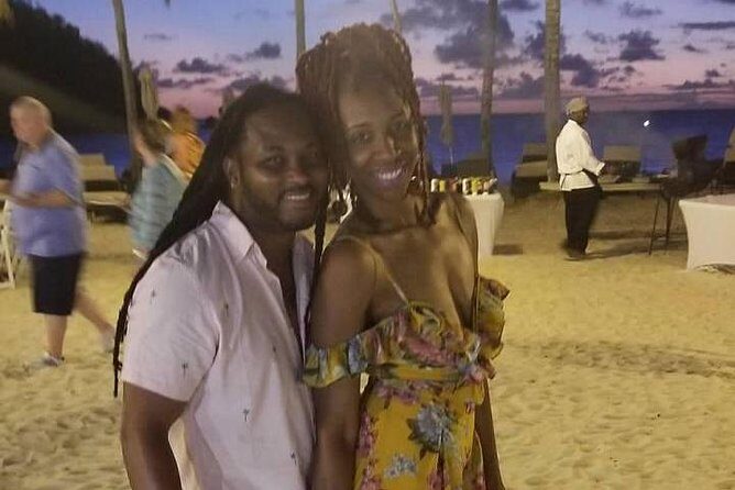 Explore Saint Lucia | Piton | Mud bath | Drive-In Volcano | MGM Tour and Travel - Diamond Falls Botanical Gardens: A Green Pause Without the Time Sink