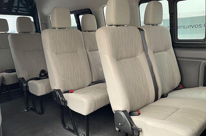 Hewanorra International Airport Shared Transfer Roundtrip - Departure: Confirm Pickup and Keep Your Day Loose