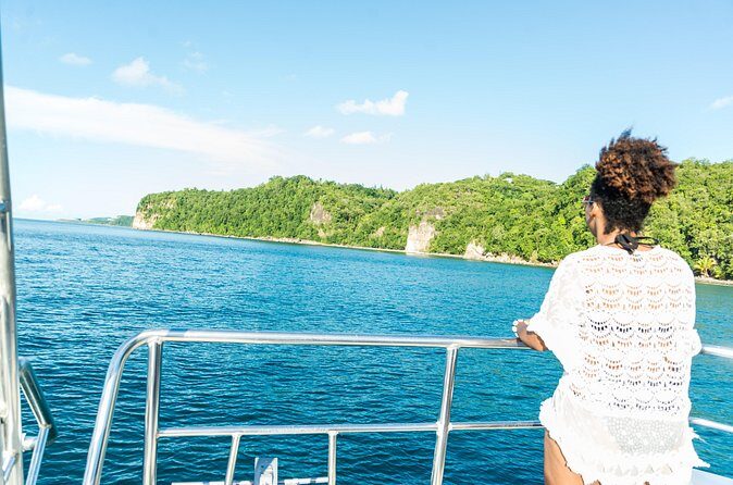 Private 3-Hour Catamaran Sunset Cruise from Soufriere for Up to 15 Guests - The 4:00 pm timing and how you use the golden hour