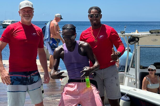 Private All-Inclusive Sea and Land Tour in St Lucia - Soufriere lunch: local food in the middle of the circuit