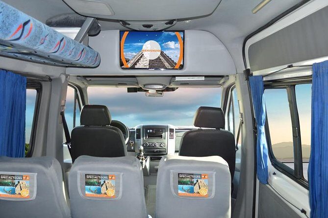 Private Arrival Transfer: Saint Lucia International Airport to Hotels - Where you meet your driver at UVF