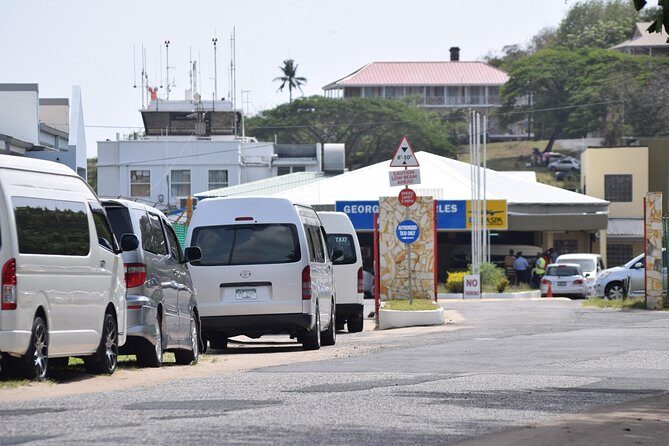Royalton St Lucian Transfer from UVF Airport - Arrival Day at UVF: Customs, the Green Railing, and Your Name Sign
