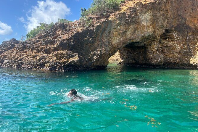 Soufriere Boat Tour Experience - A 5-hour loop that starts and finishes at Rodney Bay Marina