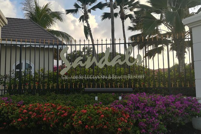 St Lucia Airport Transfer Hewanorra (UVF) to SANDALS Grande - Regency - Halcyon - Meet Your Driver at Hewanorra (UVF) With a Clear Name Sign