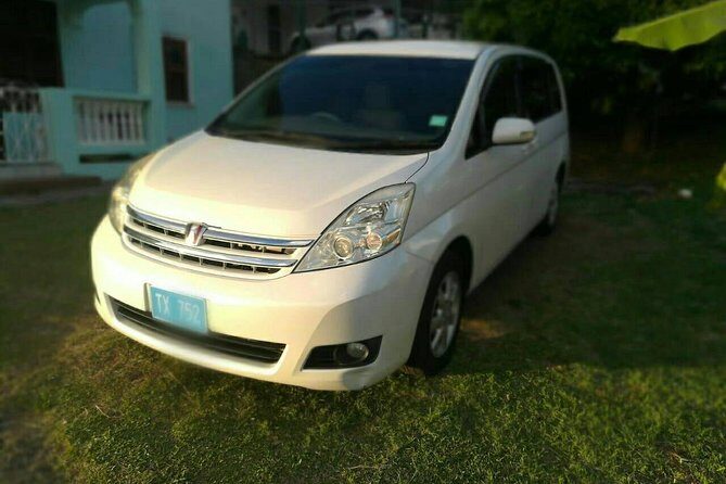 St Lucia Airport Transfer to ANY Bay Gardens location - Price and Value: Is $74 Per Person Fair?