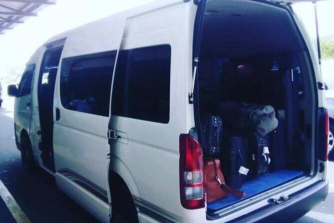 St Lucia Airport Transfer to The Landings - Hewanorra (UVF) & GFL Airport (SLU) - On the road: live commentary, cold drinks, and a driver who can talk