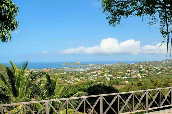 St Lucia Exclusive Views - A 3-hour island-view sprint from Castries to the estates
