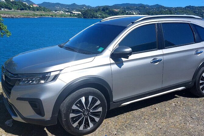 St. Lucia Fast Track UVF and Private Airport Transfer - The Ride Experience: Live Commentary and Landmark-Spotting