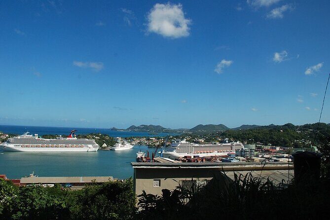 St. Lucia Island Short Tour - A Quick Castries City Drive: Statues and Government Landmarks