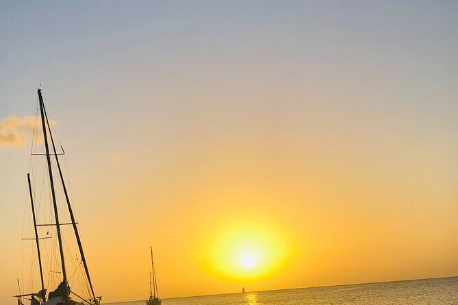 St. Lucia Private Sunset Cruise - Marigot Bay and Rodney Bay - Why a private sunset cruise between Marigot Bay and Rodney Bay is worth the money