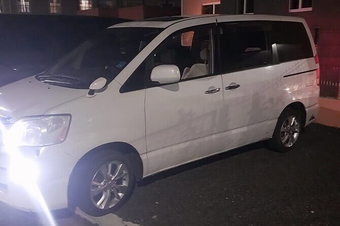 St. Lucia Private Transport - The scenic coast drive: photos, pacing, and a smooth arrival