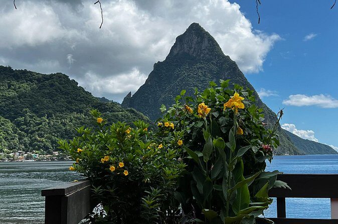St Lucia Transport from Hewanorra Airport Private Transfer - Scenic sightseeing stops: what you get, and what could slow you down