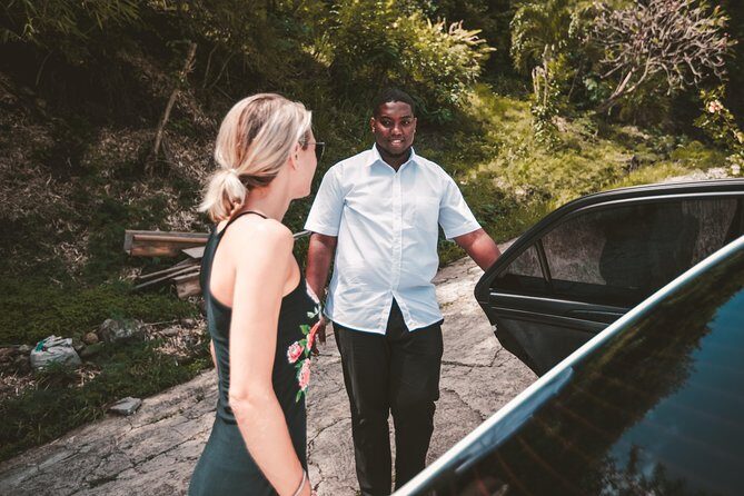 St. Lucia West Coast Airport Transfer - See The Pitons - UVF airport pickup that gets you moving fast