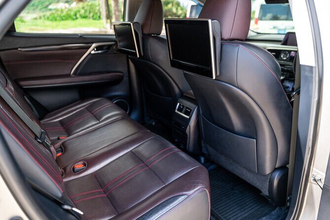 UVF Private Luxury Transport Service in St Lucia (Round Trip) - Luxury transfer in St Lucia: why this feels worth it